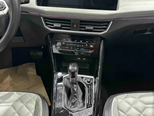 Volkswagen Tayron — Фото автомобиля 12