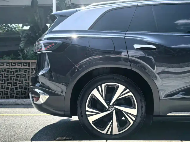 Volkswagen ID.6 Crozz — Фото автомобиля 11