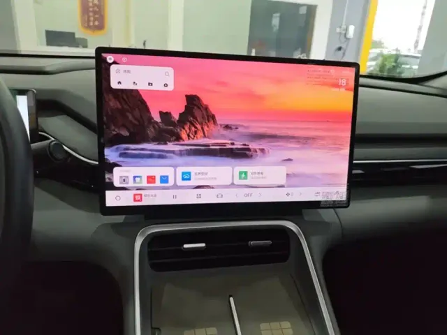 Geely Galaxy L6 — Фото автомобиля 12