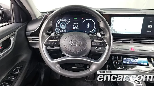 Hyundai Grandeur New — Фото автомобиля 19