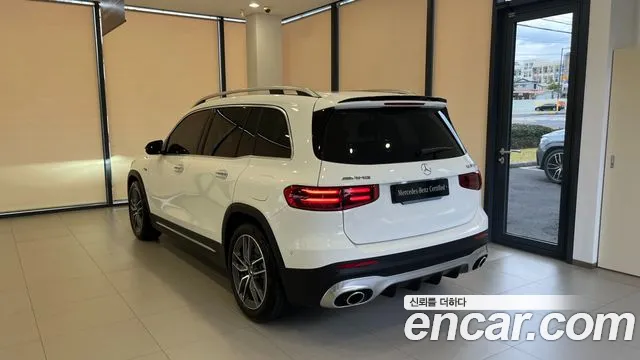 Mercedes-Benz GLB-Class — Фото автомобиля 2