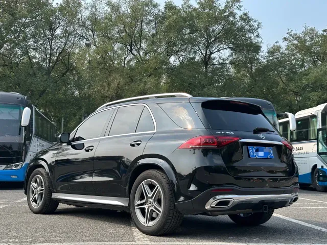 Mercedes-Benz GLE-Class — Фото автомобиля 18