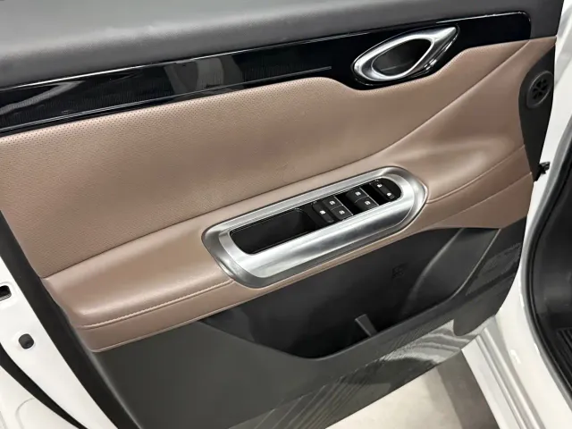 GAC Trumpchi E8 — Фото автомобиля 9