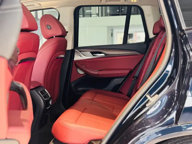 BMW X3 — Фото автомобиля 14