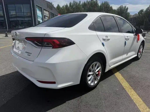 Toyota Corolla 2021 1.2T S-CVT Elite PLUS Edition — Фото автомобиля 9
