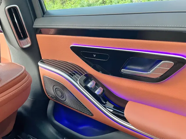Mercedes-Benz S-Class — Фото автомобиля 17