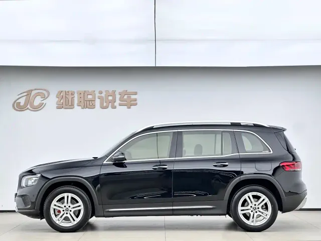Mercedes-Benz GLB-Class — Фото автомобиля 5