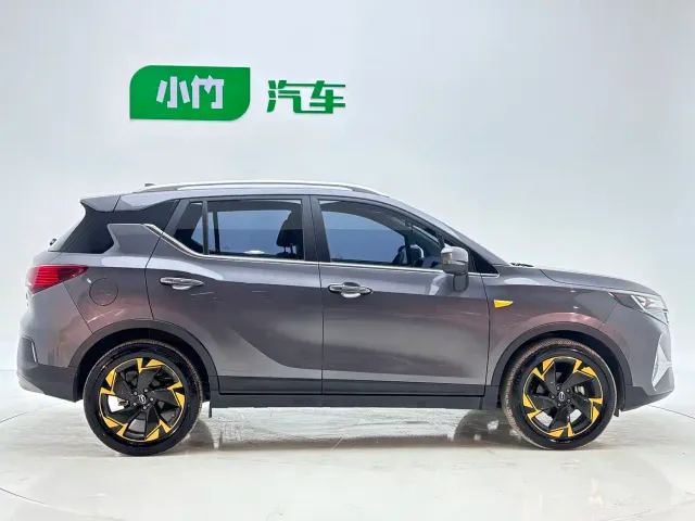 GAC Trumpchi GS3 — Фото автомобиля 8