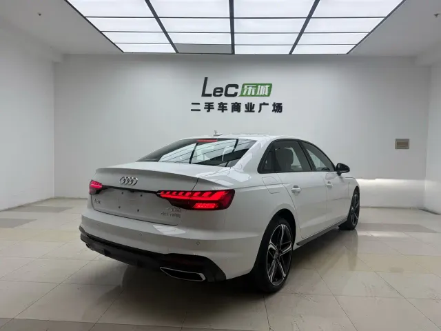 Audi A4L — Фото автомобиля 7