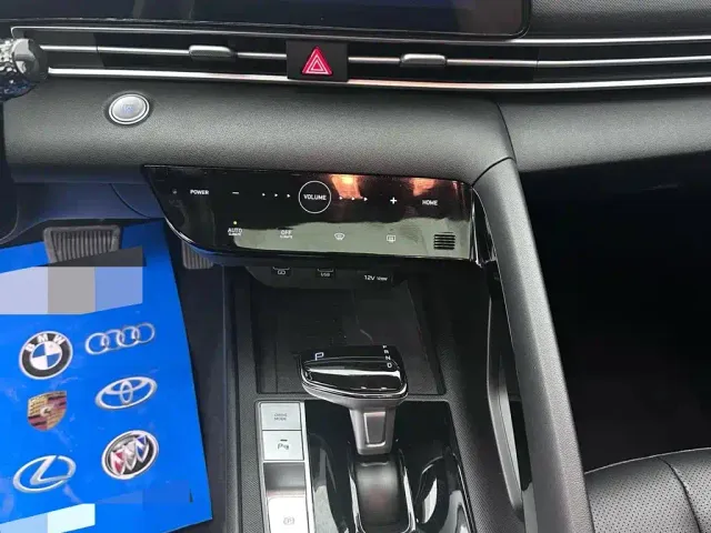 Hyundai Elantra — Фото автомобиля 17