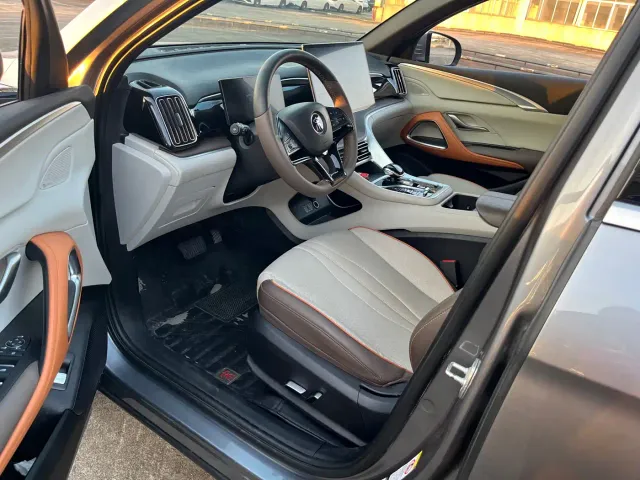 BYD Song Pro — Фото автомобиля 16