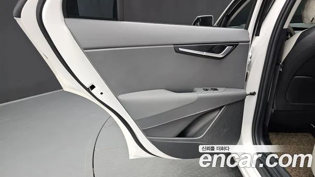 Kia Niro The All New Niro Signature — Фото автомобиля 25