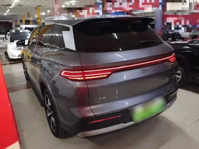BYD Song Pro — Фото автомобиля 4
