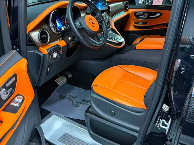 Mercedes-Benz V-Class — Фото автомобиля 5