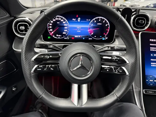 Mercedes-Benz C-Class — Фото автомобиля 4