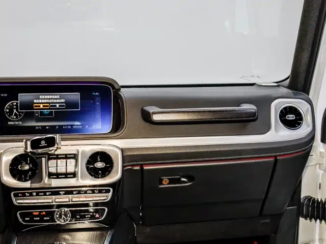 Mercedes-Benz G-Class — Фото автомобиля 29
