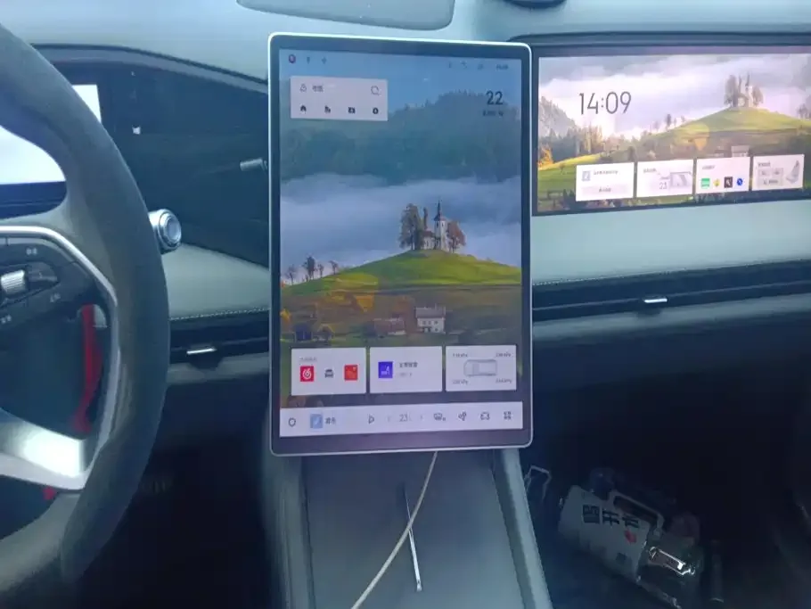 Geely Galaxy Galaxy L7 2025 EM-i 115km Explorer+ Edition — Фото автомобиля 13