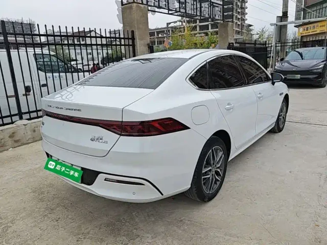 BYD Qin PLUS — Фото автомобиля 6