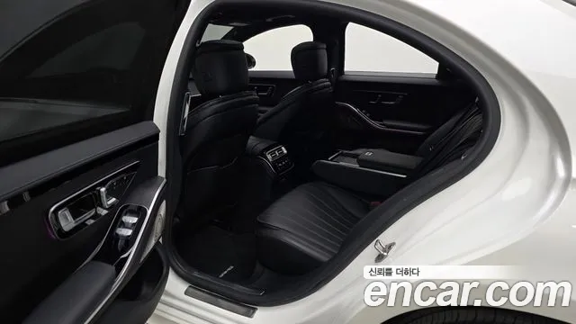 Mercedes-Benz S-Class W223 — Фото автомобиля 16