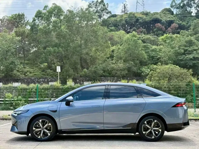 Xpeng P5 — Фото автомобиля 3