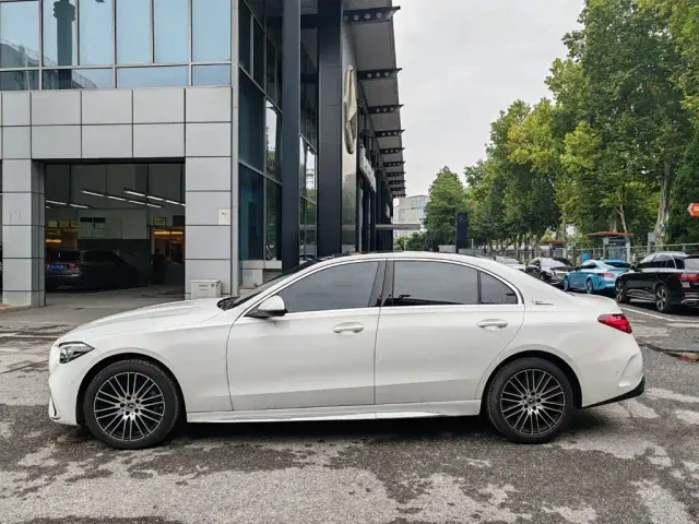 Mercedes-Benz C-Class — Фото автомобиля 6