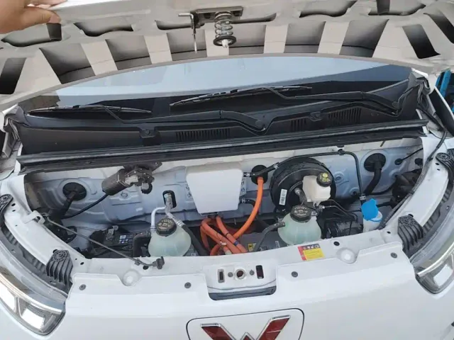 Wuling Yangguang — Фото автомобиля 19