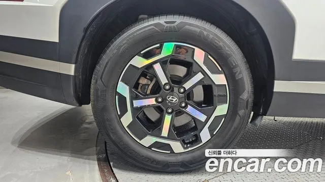 Hyundai Santafe Бензин 2.5T 2WD — Фото автомобиля 5
