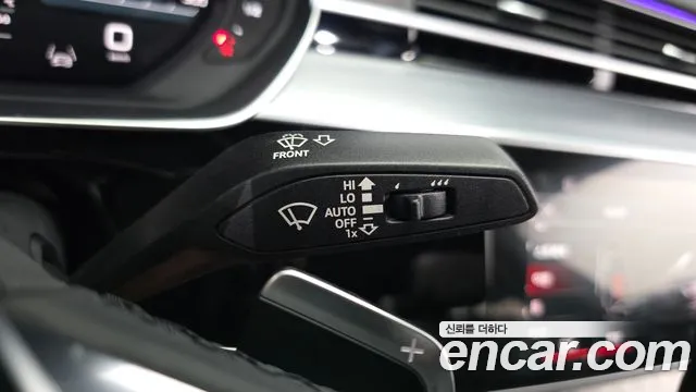 Audi A8 55 TFSI quattro Premium LWB — Фото автомобиля 23