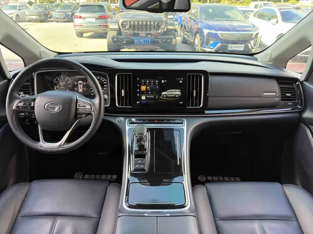 GAC Trumpchi M8 — Фото автомобиля 11