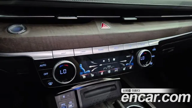Genesis G80 — Фото автомобиля 27