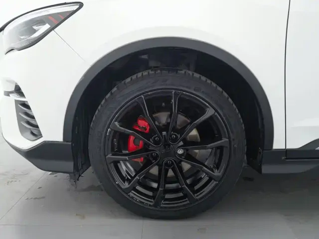 Geely Emgrand S — Фото автомобиля 17