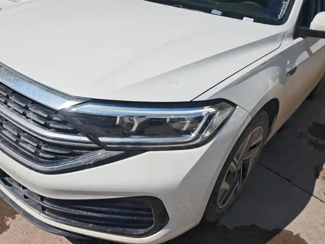 Volkswagen Sagitar — Фото автомобиля 5