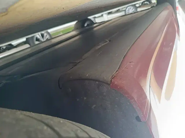 Tesla Model 3 — Фото автомобиля 20
