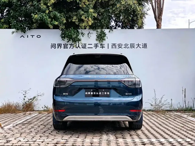 Aito M9 — Фото автомобиля 18