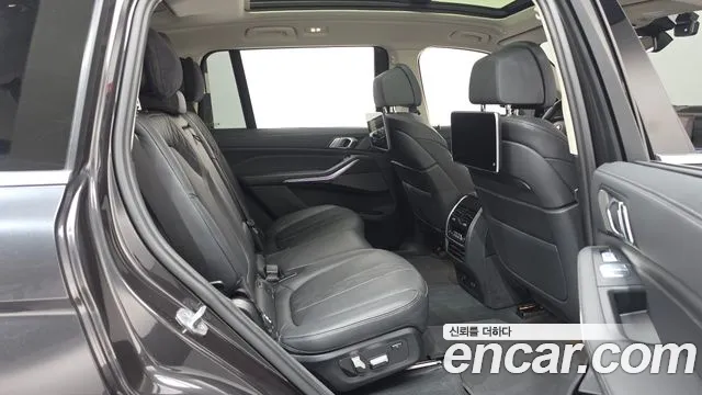 BMW X7 G07 — Фото автомобиля 17