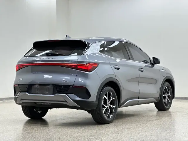 BYD Yuan PLUS — Фото автомобиля 6