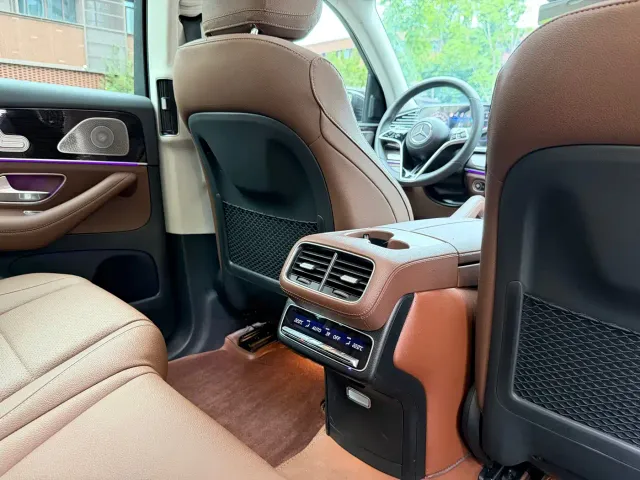 Mercedes-Benz GLE-Class — Фото автомобиля 9