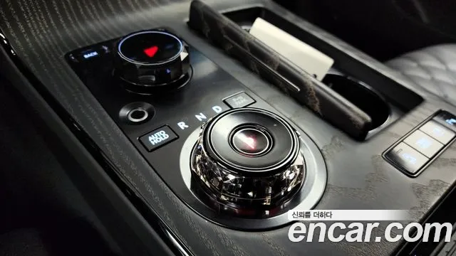 Genesis G80 Бензин 3.5 турбо AWD — Фото автомобиля 9