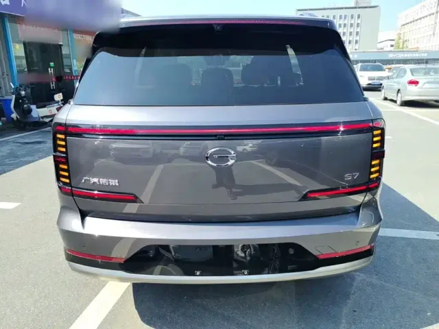 GAC Trumpchi Xiangwang S7 — Фото автомобиля 5
