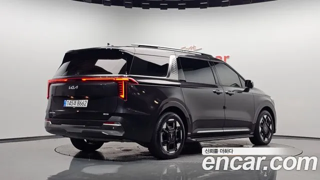 Фотография автомобиля — Kia Carnival Generation 4