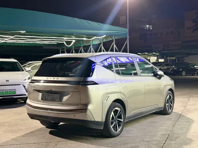 GAC Aion Y — Фото автомобиля 5