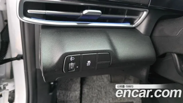 Hyundai AVANTE Новый Avante (CN7) — Фото автомобиля 26