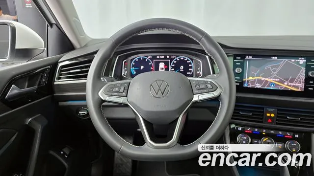 Volkswagen Jetta — Фото автомобиля 13