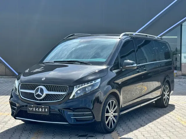 Mercedes-Benz V-Class — Фото автомобиля 2