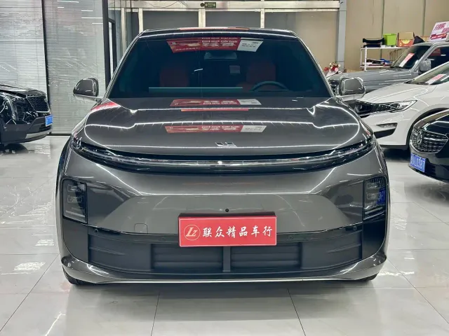 Фотография автомобиля — Li Auto L6
