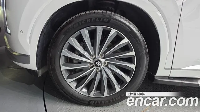 Hyundai Palisade The New Palisade Бензин 3.8 2WD — Фото автомобиля 5