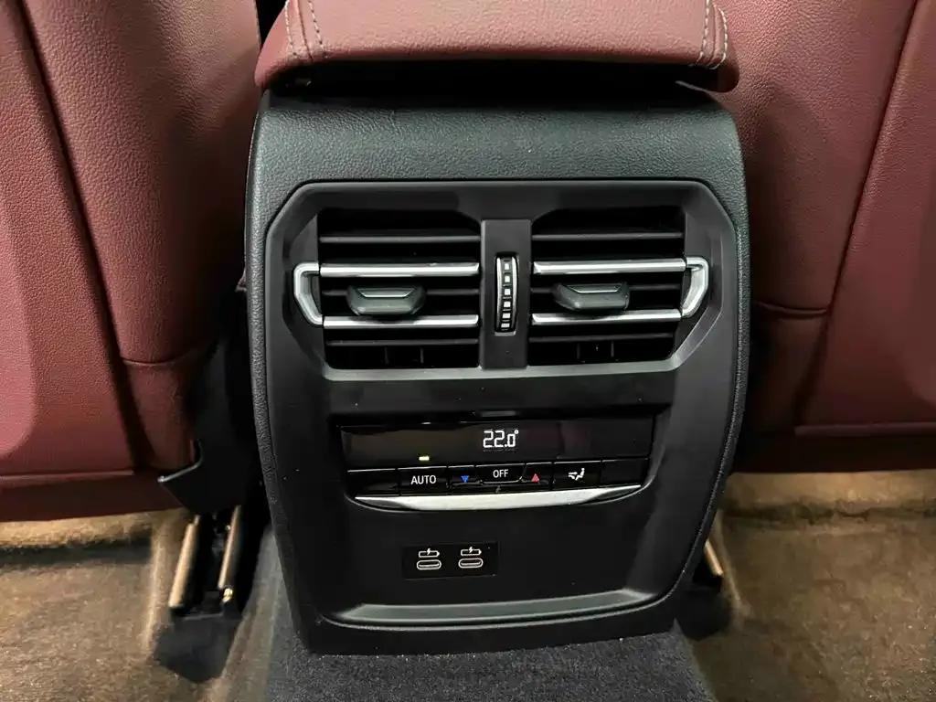 BMW BMW 3 Series 2023 320Li M Sport Package — Фото автомобиля 21