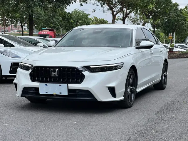 Honda Inspire — Фото автомобиля 3