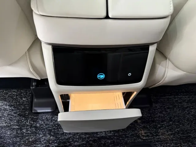 Wey Alpine — Фото автомобиля 8