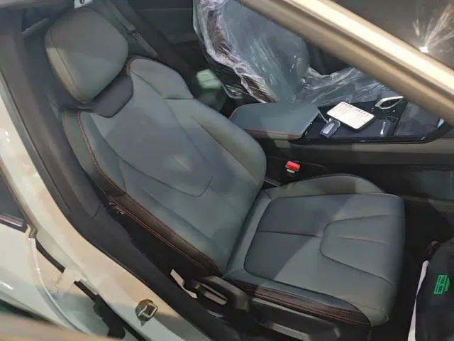 Geely Boyue — Фото автомобиля 24